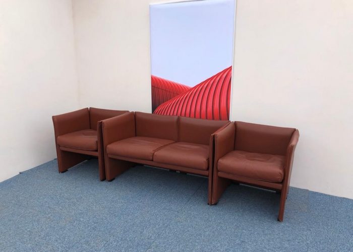 Image annonce: Ensemble fauteuil Cassina Italy cuir 4 places