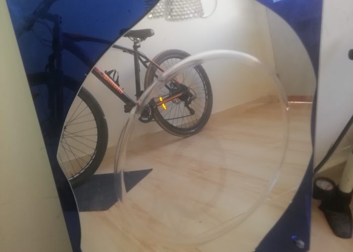 Image annonce: Miroir en très bon état