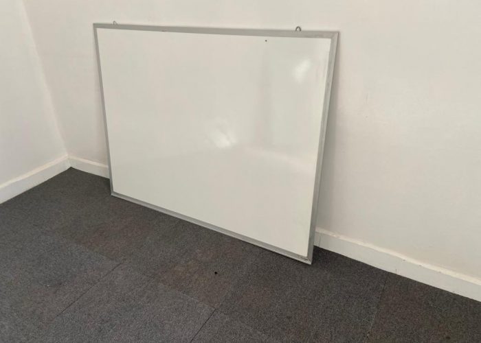 Image annonce: Tableau blanc Waterbord velleda émaillé 90×120 cm