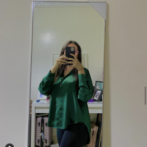 Annonce Chemise tres simple