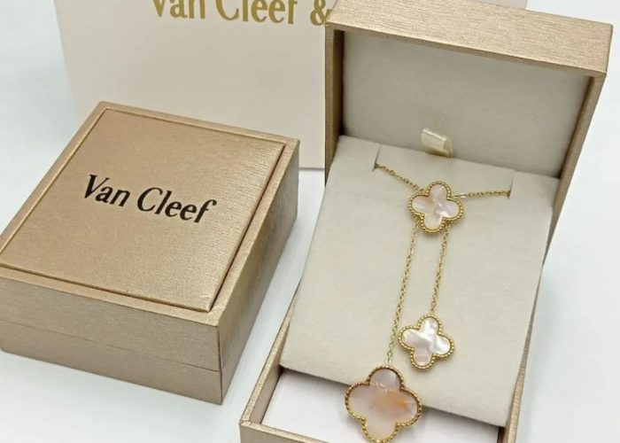 Image annonce: Collier Van cleef en Acier inoxydable