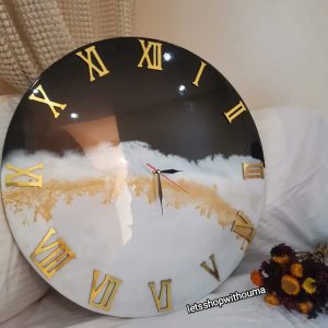 Annonce Des horloges en resine