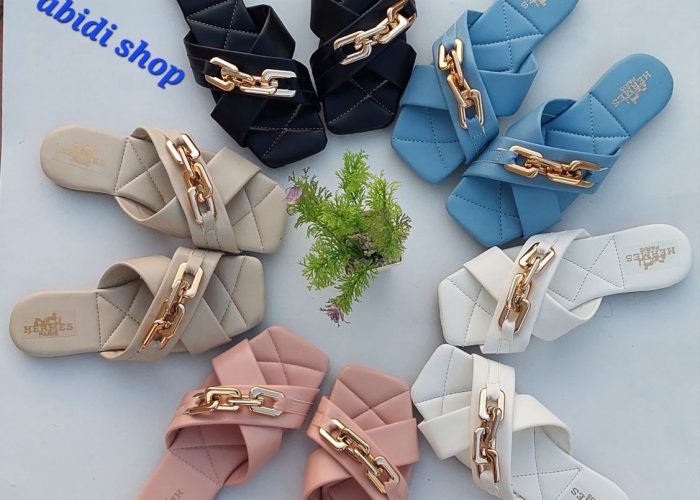 Image annonce: Des sandales
