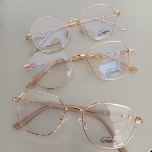 Annonce Monture pour femme / lunette de vue