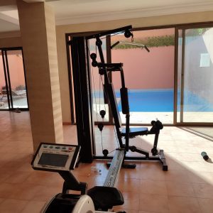 Annonce Appartement à vendre 1er étage 2 chambres+salon+hall +piscine+salle de sport