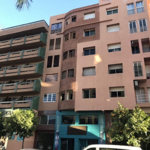Annonce Appartement à vendre 2 chambres+salon ascenseur et place parking