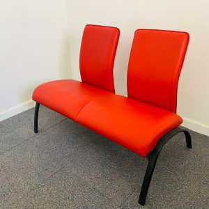 Annonce Banquette 2 places accueil simili cuir rouge promo