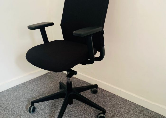 Image annonce: Chaise à roulette Eurosit soutien lombaire réglable