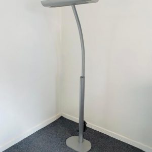 Annonce Lampadaire Radian Epur bureau