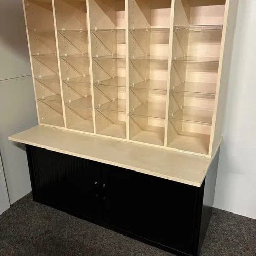 Annonce: Meuble tri courrier avec support table métallique