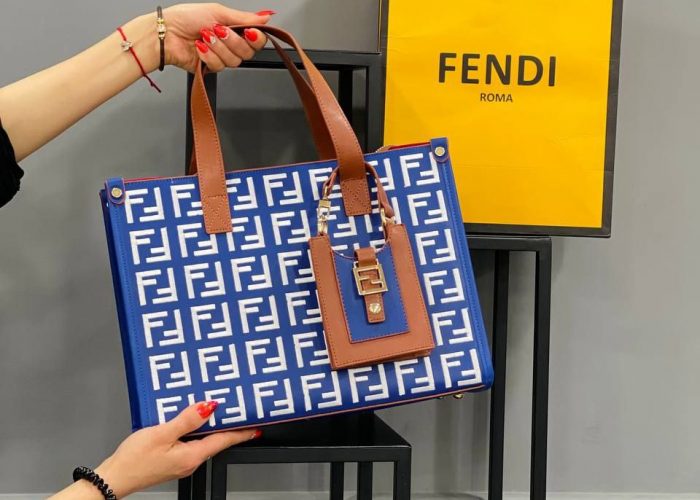 Image annonce: Sac 1er qualite de FENDI