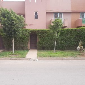 Annonce Villa à vendre Targa 300 m2 avec suite parentale + terrasse + piscine