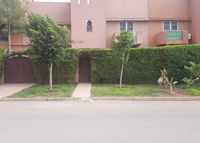 Image annonce: Villa à vendre Targa 300 m2 avec suite parentale + terrasse + piscine
