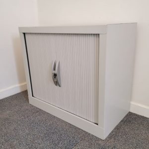 Annonce Armoire basse Haworth avec clé 80x73cm