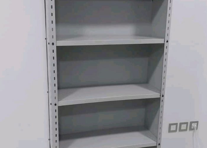 Image annonce: Solutions de rayonnage métallique pour le stockage et le rangement d’objets mi-lourd