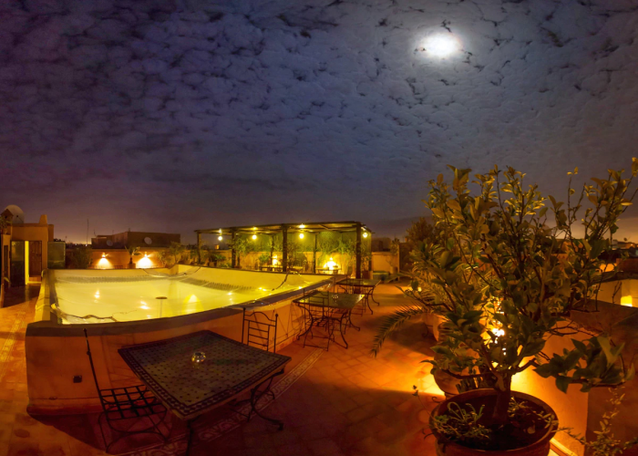 Image annonce: à vendre Riad avec 7 grandes chambres  à Médina