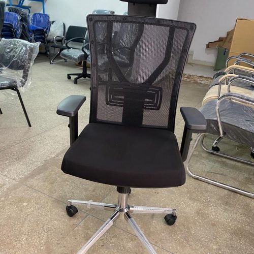 Annonce: CHAISE BUREAU PRESIDENT
