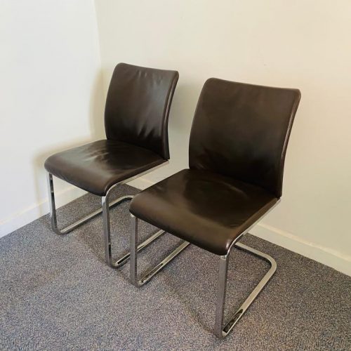 Annonce: Chaise visiteur luge cuir Steelcase thinks