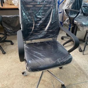 Annonce des chaises bureau en promooo // mobilier de bureau