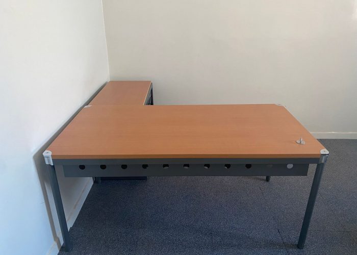 Image annonce: Ensemble bureau Dynamobel 160cm & armoire promo