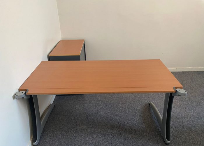 Image annonce: Ensemble bureau Steelcase & armoire promo