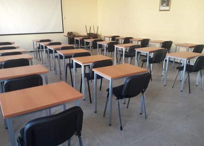 Image annonce: Mobilier scolaire bonne qualité à petit prix