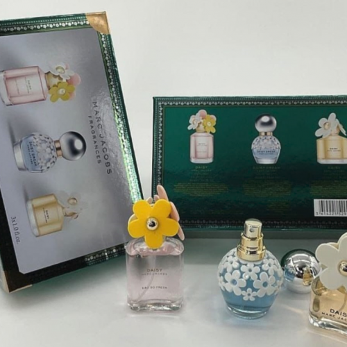 Annonce: pack miniature marc Jacob  disponible