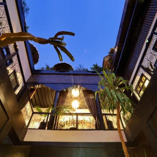 Annonce: Riad de 7 chambres situé à medina
