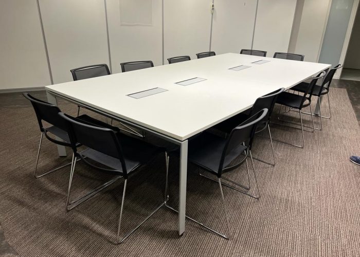Image annonce: Table réunion Steelcase 400x160cm 12-14 places