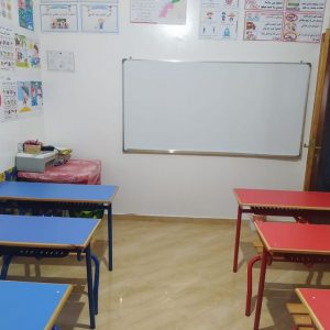 Annonce tableaux scolaire ( magnetique et à craie ) // prix dial jemla