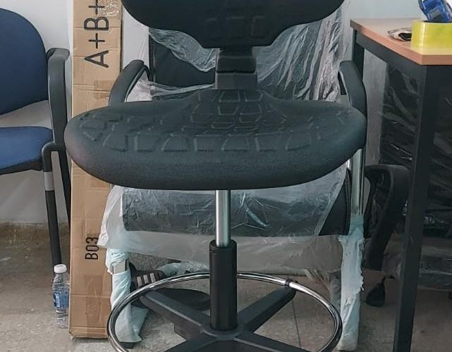 Image annonce: Tabouret