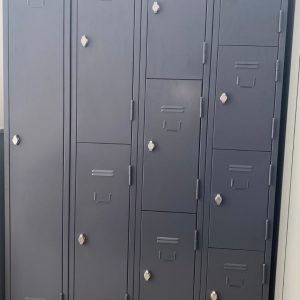 Annonce vestiaire metallique/ locker room