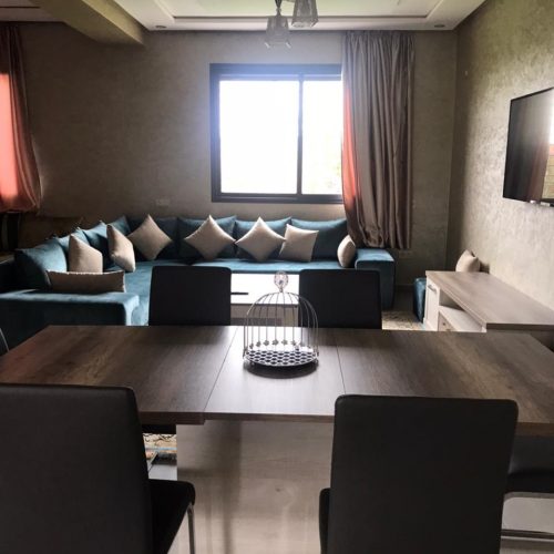 Annonce: VILLA A VENDRE Route de Fès à coté de souk benssasi