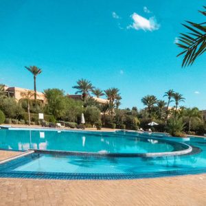 Annonce APPARTEMENT A VENDRE a la palmeraie superficie 120 m2  Avec 100 m2 de Jardin