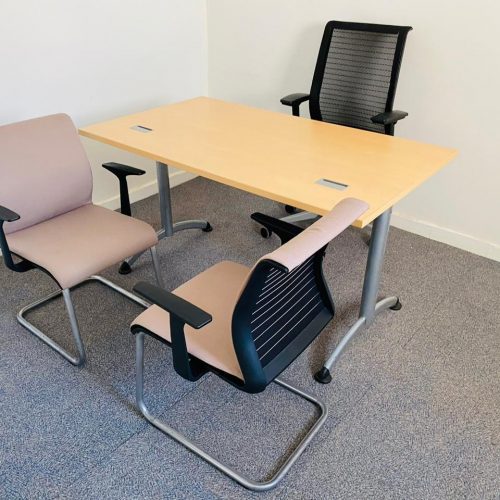 Annonce: Bureau droit Columbia chêne 140x80cm