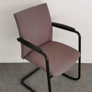 Annonce Fauteuil visiteur Haworth comfort plus empilable