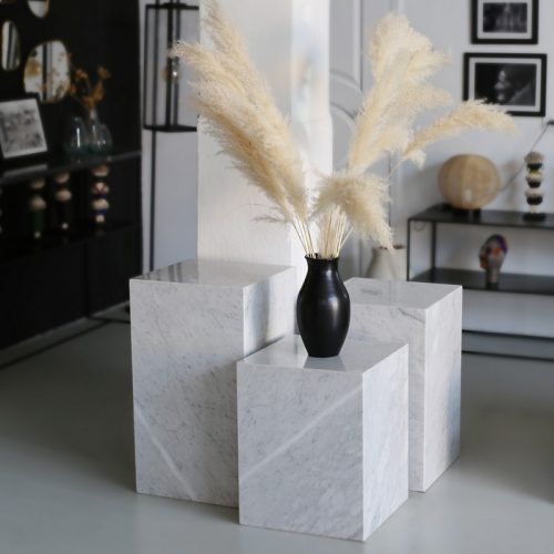 Annonce: La colonne baya en marbre Blanc de Carrare