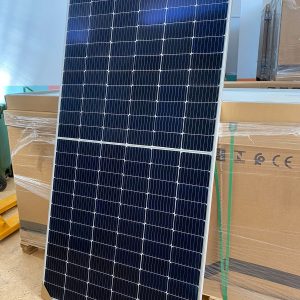 Annonce Panneaux solaires photovoltaïques jinko solar 560wc