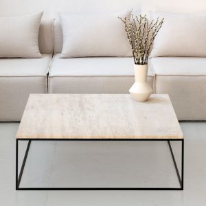 Annonce Table basse travertin et métal noir