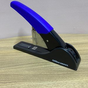 Annonce Agrapheuse office depot Rapid HD210