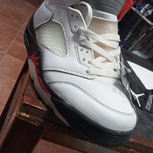 Annonce Air Jordan 5