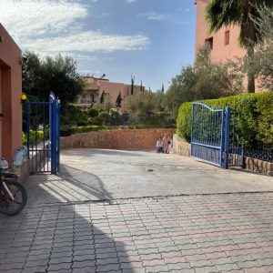 Annonce APPARTEMENT A VENDRE 80 m2 route de Casa avec piscine et Parking