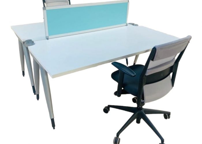 Image annonce: Bureau open space 2 poste avec séparation bleu Steelcase