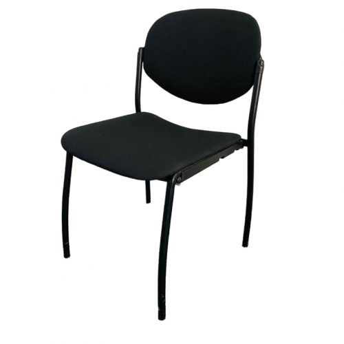 Annonce: Chaise visiteur accueil 4 pied noir Italy pro