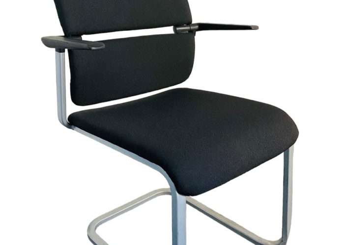 Image annonce: Chaise visiteur Steelcase please noir