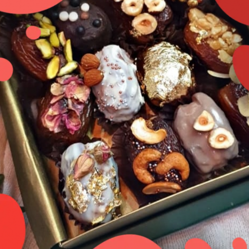 Annonce: Coffret dattes majhoul fourrées 100% naturelles enrobées au chocolat   12 pièces à 100 dhs  18 pièces à  150 dhs