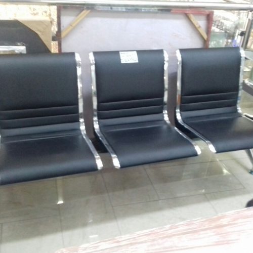 Annonce: Des banquettes a vendre