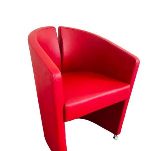 Annonce Fauteuil Podium sur patins en cuir rouge