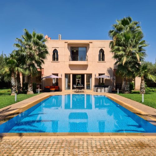Annonce: Villa à louer avec piscine route Ouarzazate par jour