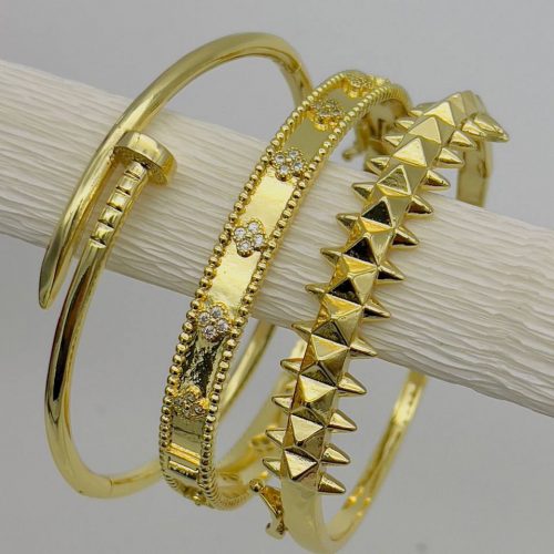 Annonce: Bracelets
